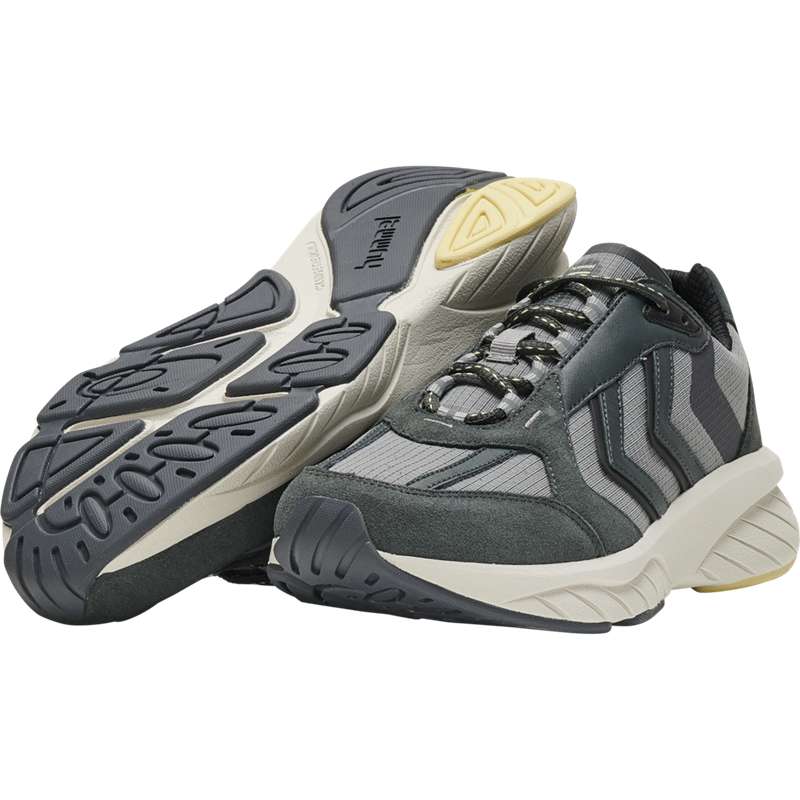 Dámské Tenisky Hummel Reach Lx 6000 Černé | 244122-761