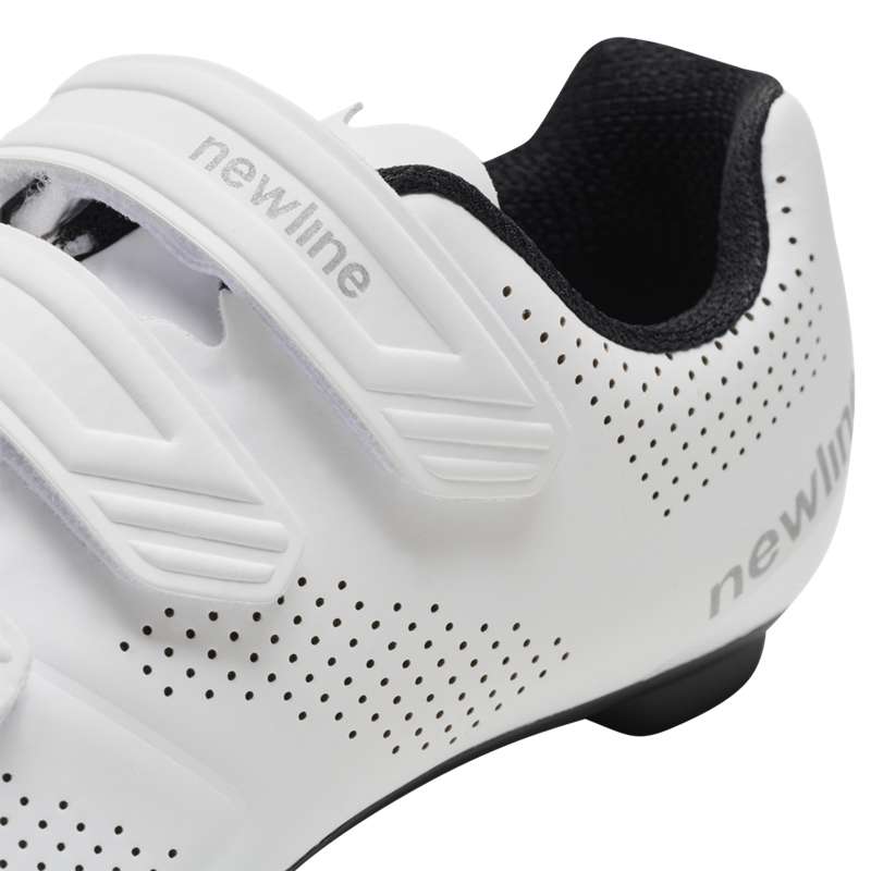Dámské Tričko Hummel Core Bílé | 457404-248
